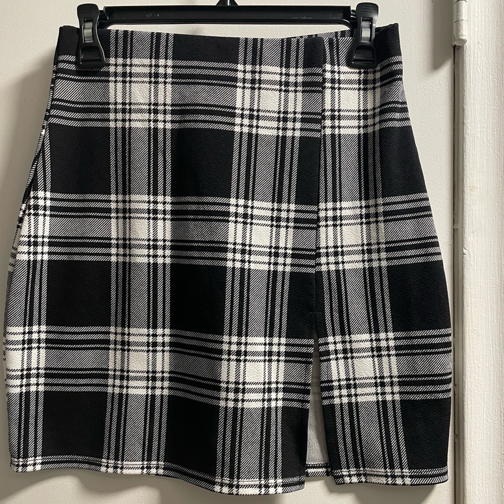 Black strips skirt